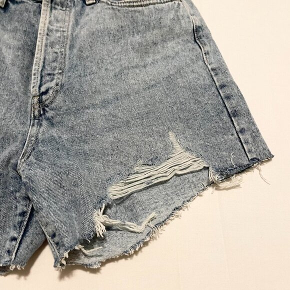 Refuge Denim Boyfriend Jean Shorts Size 7 Distressed - Picture 7 of 16
